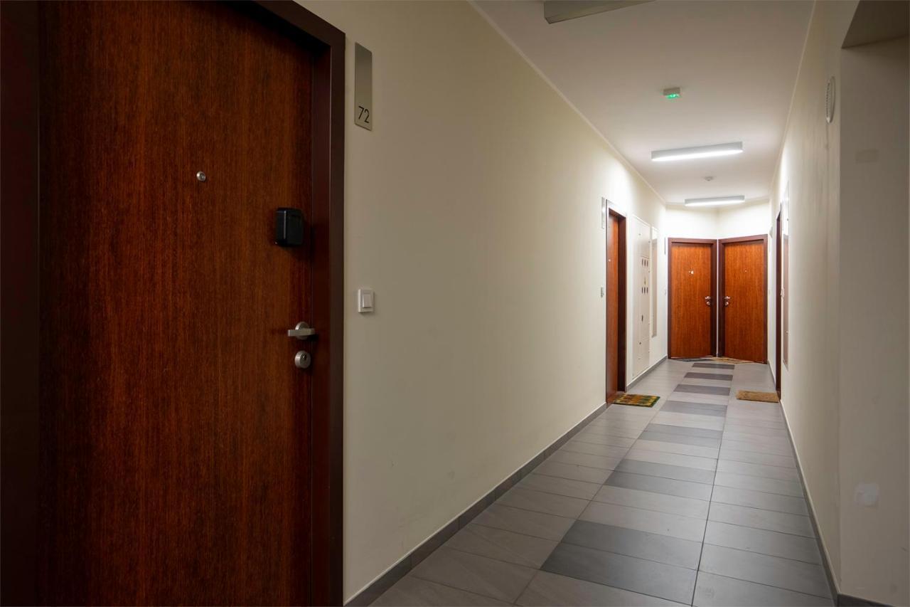 Wlochy Klinkierowa Comfort Apartment Varšava Exteriér fotografie